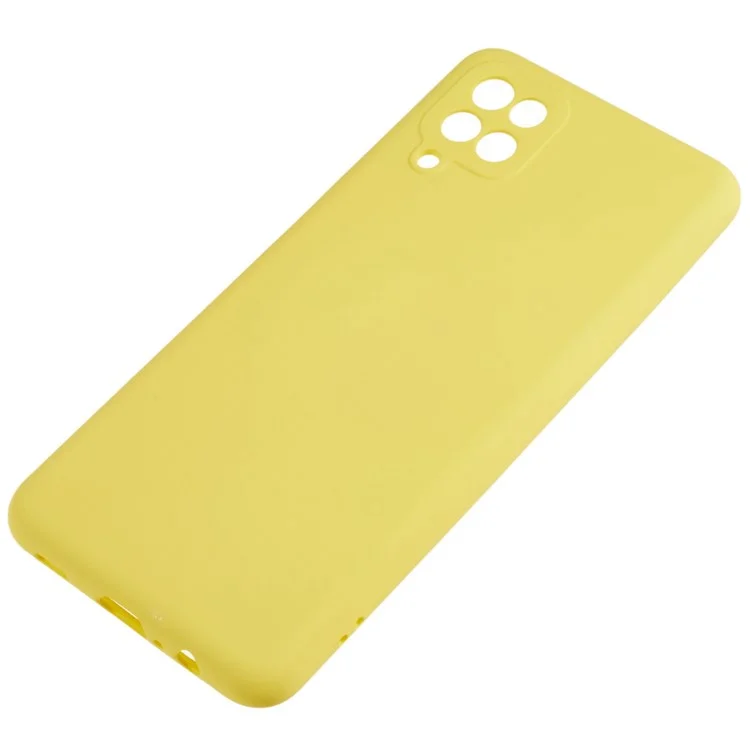 Para Samsung Galaxy A12 / M12 / A12 Nacho 4G Textura de silicona líquida Celphone a prueba de caídas Cubierta 2.0mm Borde de arco grueso Funda de TPU - Amarillo