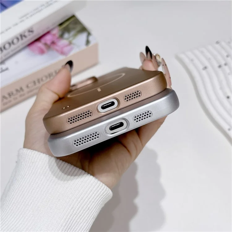 Für iPhone 16 Pro Max Magnetische Hülle Rahmenlos Harte PC Handy Rückseite Schutzhülle - Schwarz