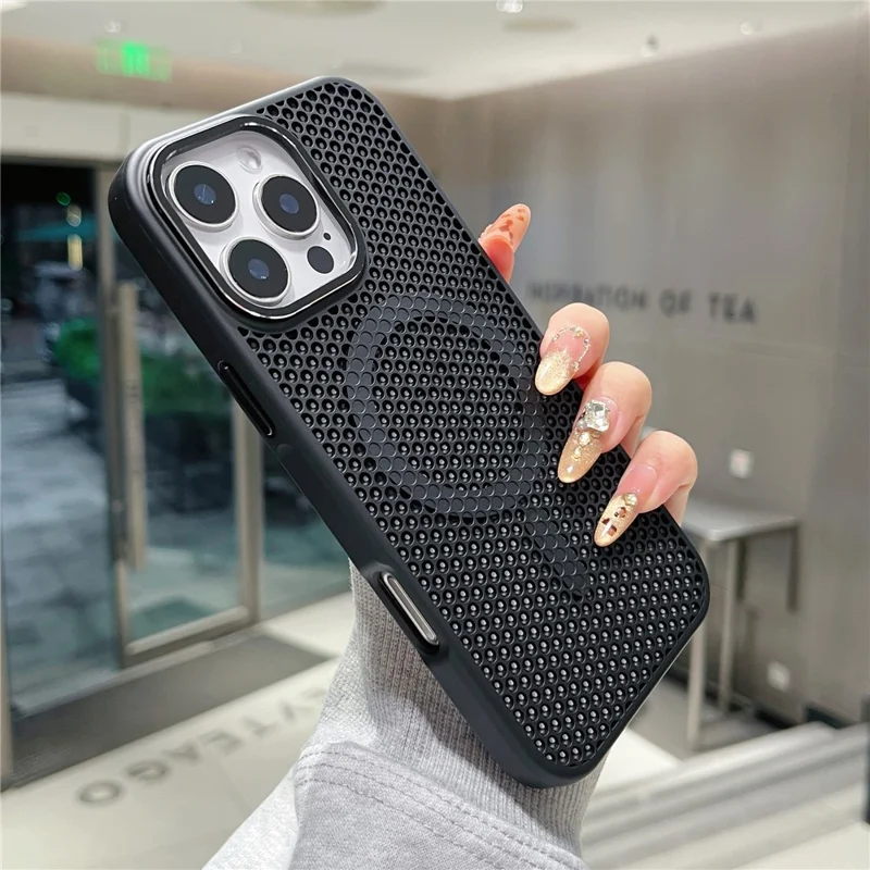 Pour iPhone 16 Pro Étui Magnétique avec Maille Électroplaquée Dissipation Thermique TPU+PC Coque Arrière de Téléphone - Noir