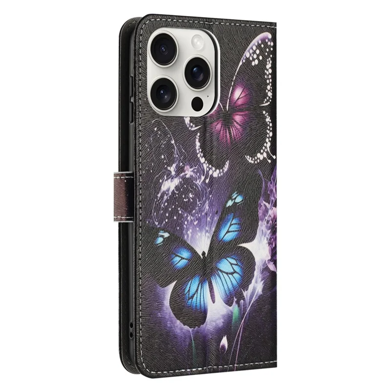 YX-2501 Per iPhone 16 Pro Max Custodia con Supporto Fantasia Stampata in Pelle PU Portafoglio con Cordino - Due Farfalle
