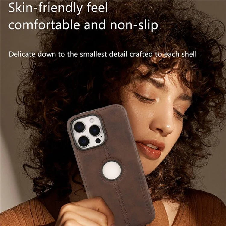 Für iPhone 14 Pro Max Hülle Zentrale Achse mit Logo-Ausschnitt PU-Leder + PC-Handyhülle - Hellbraun