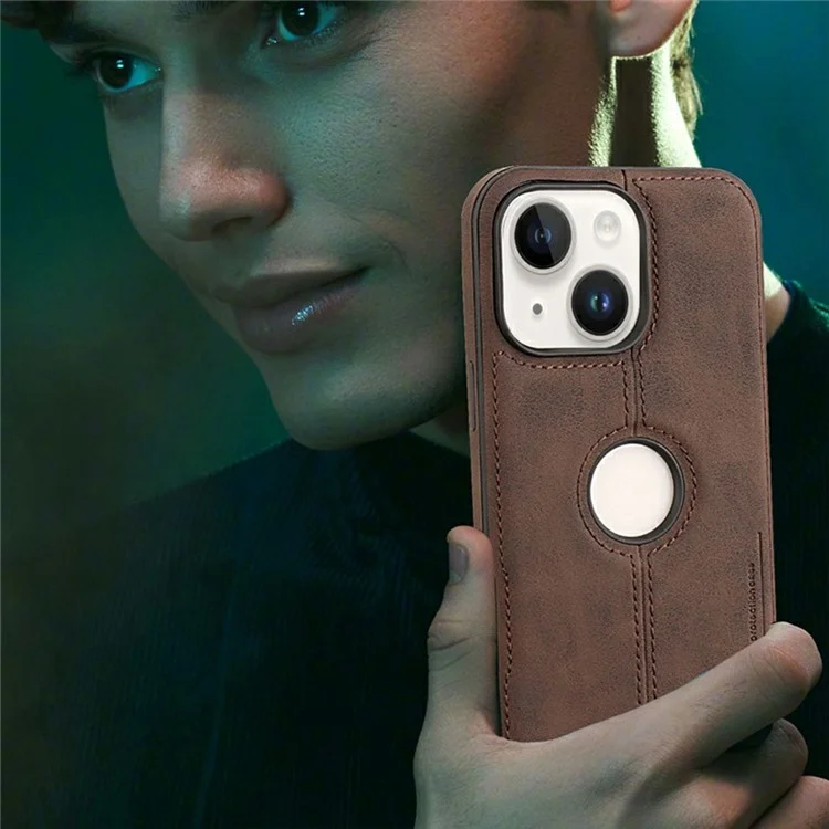 For iPhone 15 Plus Case Central Axis with Logo Cutout PU Leather + PC Phone Back Cover - Light Brown