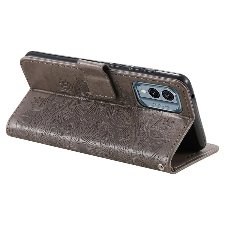 Pour Nokia X30 5G Entièrement Enveloppé de Coque en Cuir Pu, Mandala Flower Match Boîtier de Portefeuille Imprimé Stand Magnetic Flip Cover - Gris