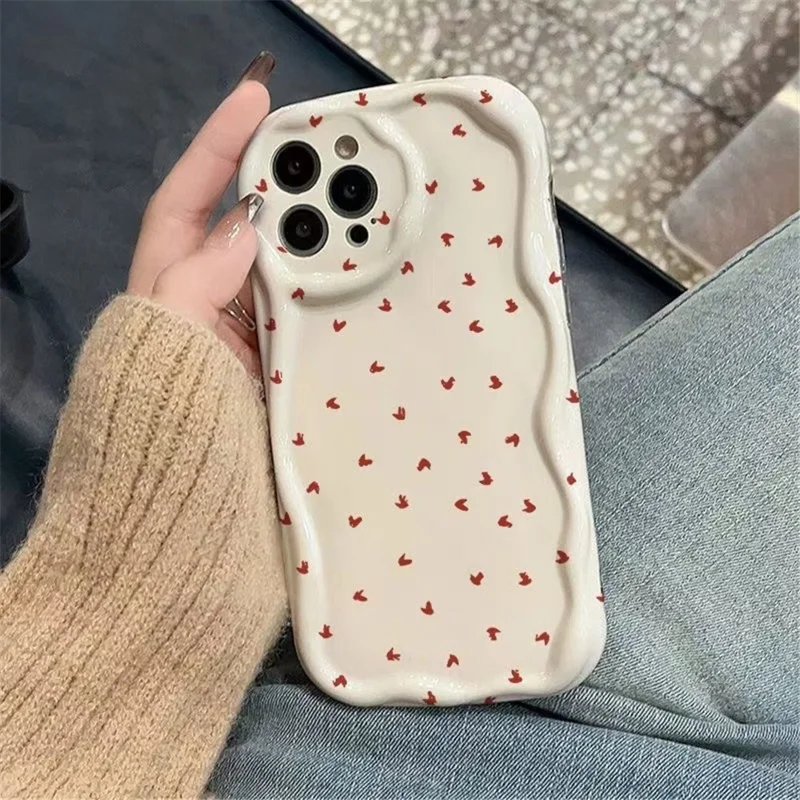 For iPhone 15 Pro Max Case Full Heart Pattern Wavy Edge TPU Phone Cover