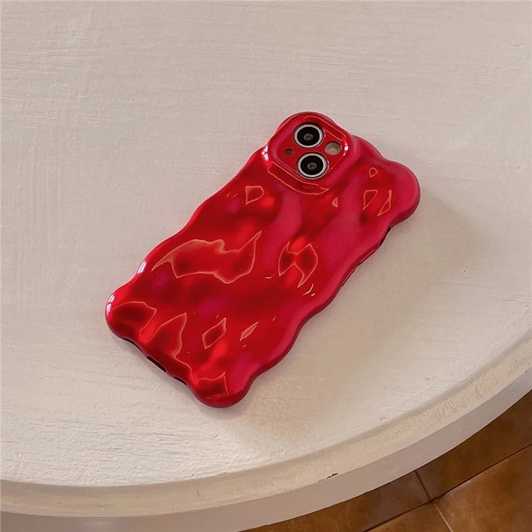 Funda Navideña Roja para iPhone 14 - Carcasa de TPU con Bordes Ondulados