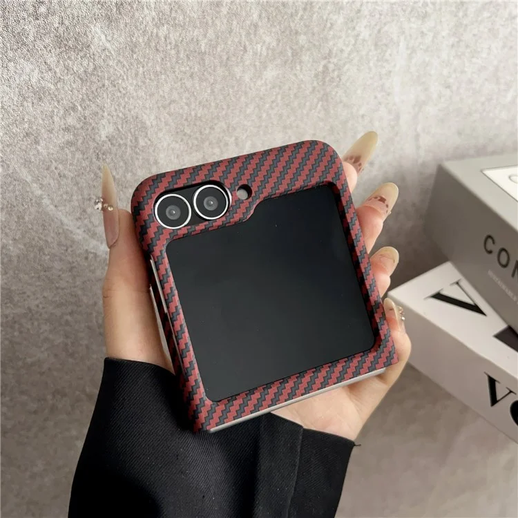 Capa Magnética para Samsung Galaxy Z Flip3 5G com Textura de Fibra de Carbono, Slim, à Prova de Choque, em PC - Vermelho
