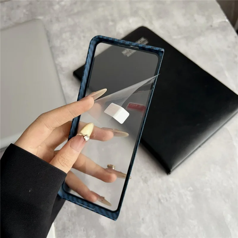For Samsung Galaxy Z Fold3 5G Magnetic Case Carbon Fiber Texture PC Phone Cover with Screen Protector - Black
