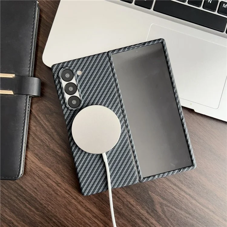 For Samsung Galaxy Z Fold5 5G Magnetic Case Carbon Fiber Texture PC Phone Cover with Screen Protector - Black