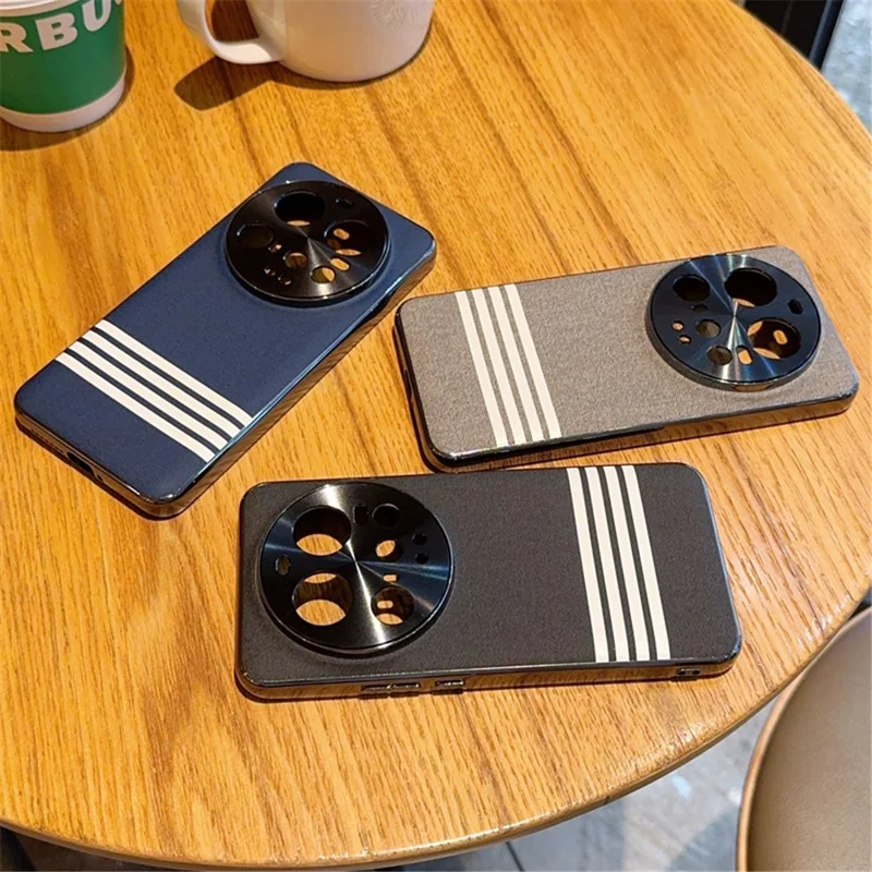 Xiaomi 15 Ultra-hoesje met stofstructuur, vier lijnen ontwerp, gegalvaniseerd PC+PU rugpaneel - Zwart