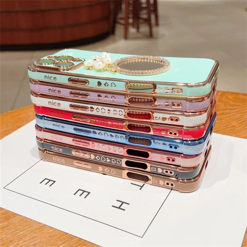 For iPhone 16 Pro Max Case with Plum Blossom Mirror Electroplating Edge Heart Pattern TPU Phone Cover - Desert Gold