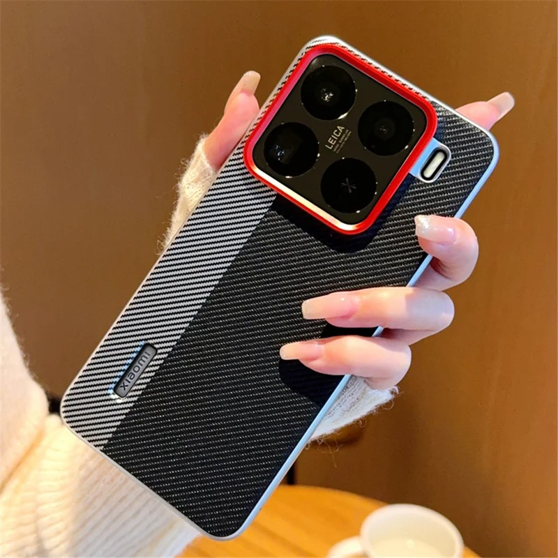 Funda de estilo cámara para Xiaomi 15 Pro con textura de fibra de carbono, cuero y PC