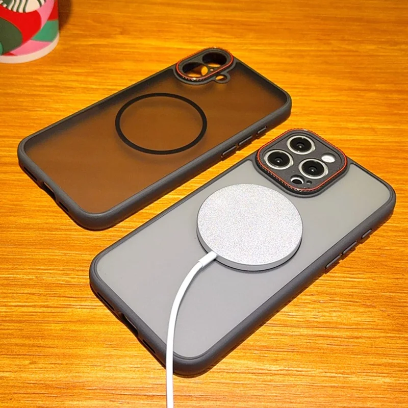 Capa para iPhone 16 Pro Max Compatível com MagSafe TPU + Capa Traseira de Telefone Fosca de PC