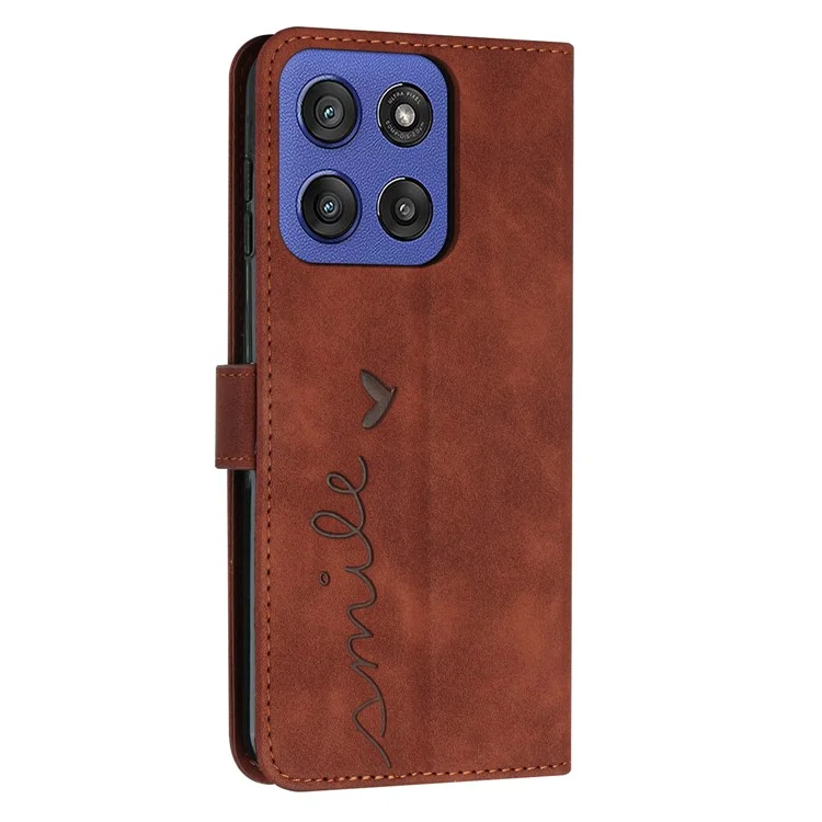 Funda con Soporte de Cuero PU para Motorola Edge 60 Fusion 5G / Edge (2025) 5G con Patrón de Corazón Impreso - Marrón