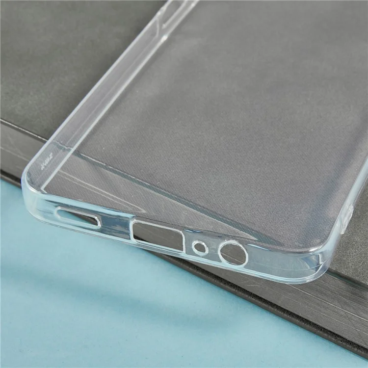 UNITHIN Pour Samsung Galaxy A06 5G Coque Ultra Fine 0,7 mm Transparente en TPU Anti-Chute avec Découpes Précises