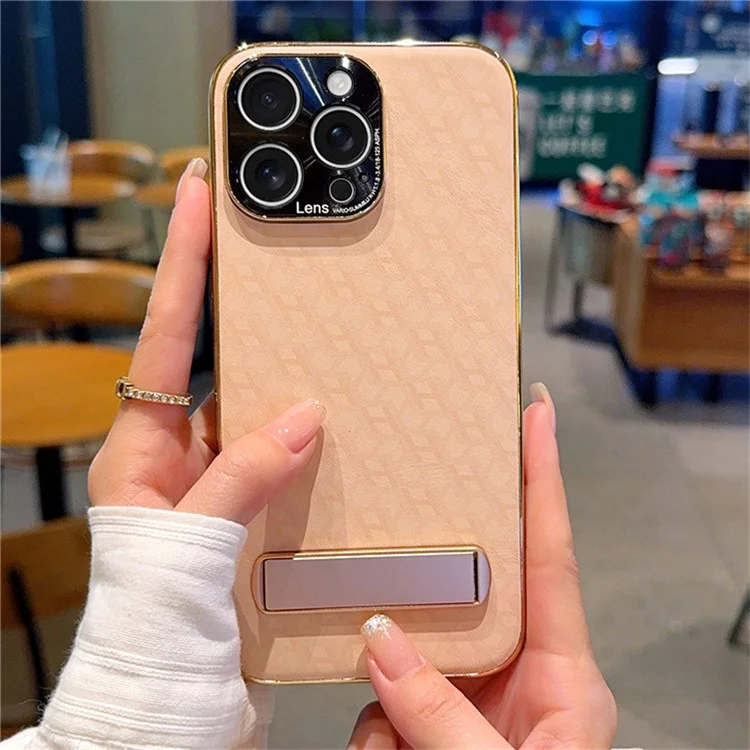 Handyhülle für iPhone 15 Pro aus Kunstleder + PC mit elektrolytisch veredelter Oberfläche und Ständer