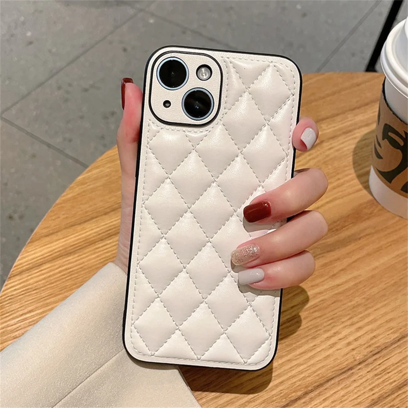 For iPhone 15 Case Rhombus Stitching PU Leather + TPU Shockproof Phone Cover - White