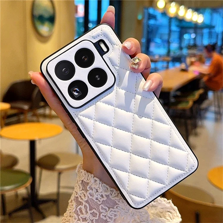 Funda para Xiaomi 15 Pro con Diseño de Rombos Cosidos de Cuero Sintético + TPU Antigolpes - Blanco