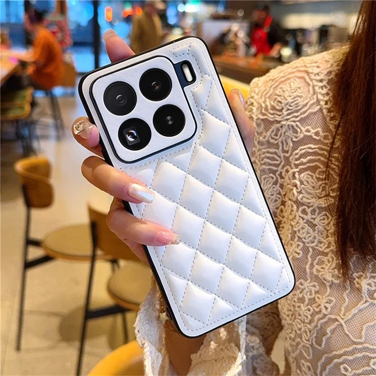 Funda para Xiaomi 15 Pro con Diseño de Rombos Cosidos de Cuero Sintético + TPU Antigolpes - Blanco