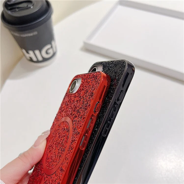 Pour iPhone 16e Étui de téléphone magnétique Cadre en TPU plaqué or Couverture arrière en PC - Rouge