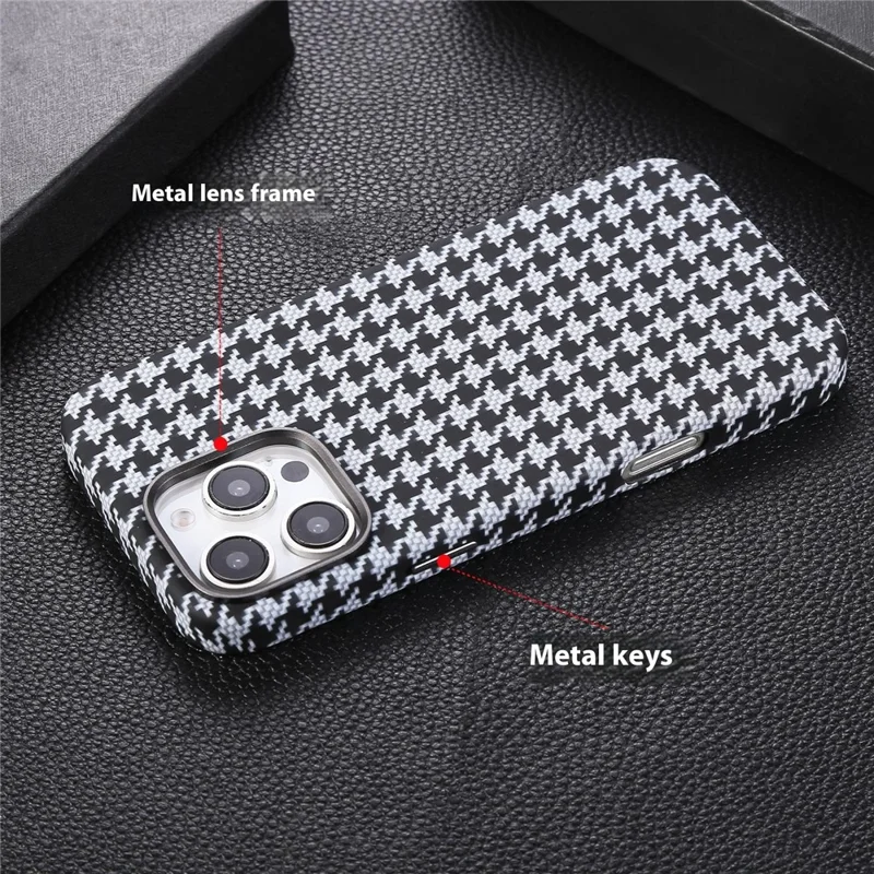 For iPhone 16 Pro Magnetic Case Houndstooth Pattern Leather + PC Phone Cover - White
