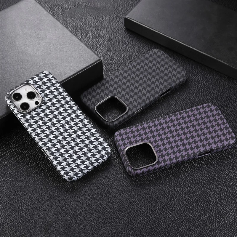 For iPhone 16 Pro Magnetic Case Houndstooth Pattern Leather + PC Phone Cover - White