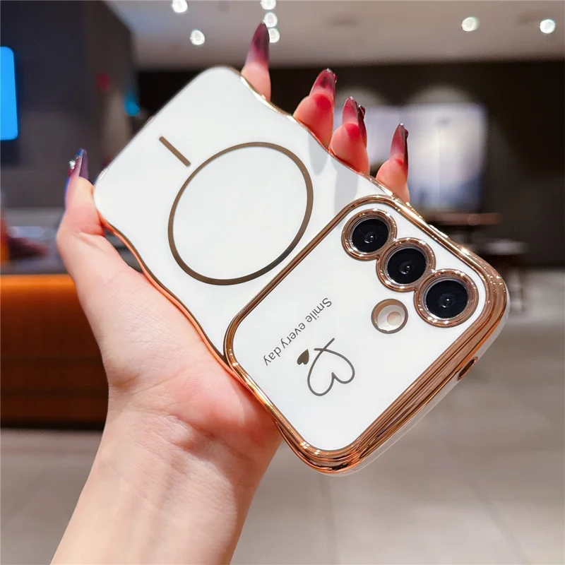 For Samsung Galaxy S25+ / S24+ Magnetic Case Electroplating Wave Edge TPU Phone Cover Heart Pattern - Ivory White