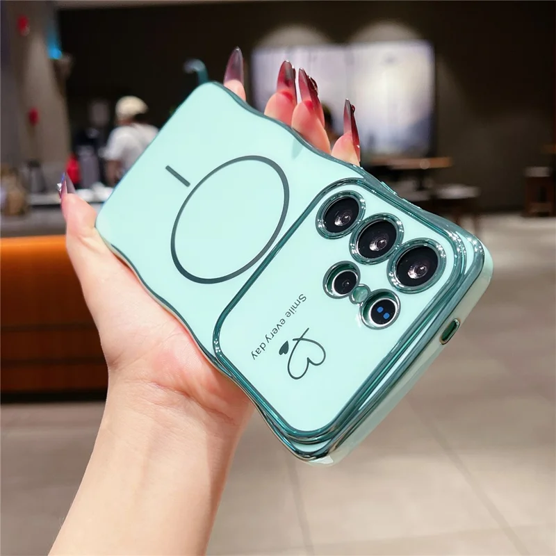 For Samsung Galaxy S25 Ultra Magnetic Case Electroplating Wave Edge TPU Phone Cover Heart Pattern - Green