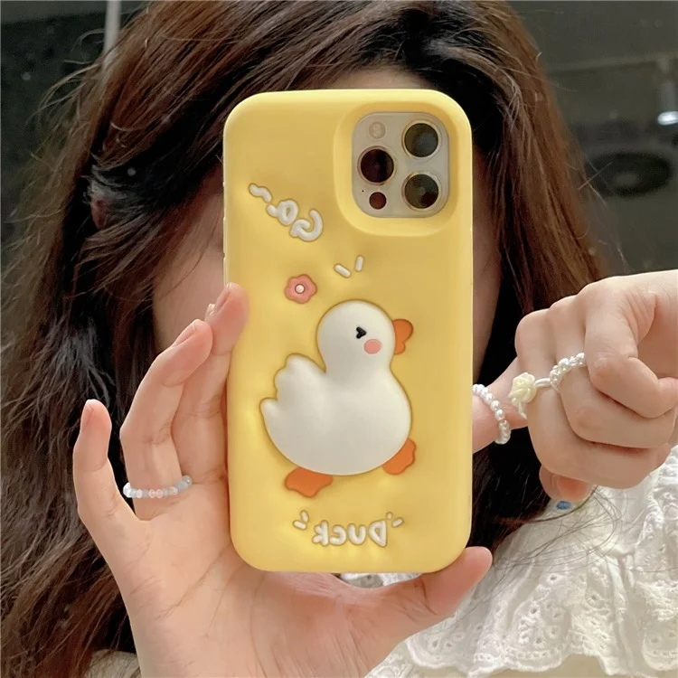 Capa de Silicone para iPhone 16 Pro Max com Design de Pato Expansivo Fofo, Antichoque, para Proteção Traseira do Celular