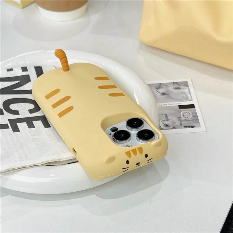 Capa de Silicone para iPhone 16 Pro com Design Fofo de Gato Dormindo, Capa Traseira à Prova de Choque