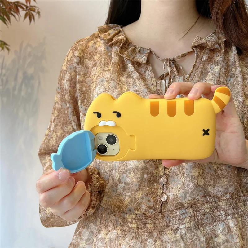 For iPhone 15 Plus Silicone Case Cat Eating Fish Design Lens Cover Kickstand Phone Back Cover