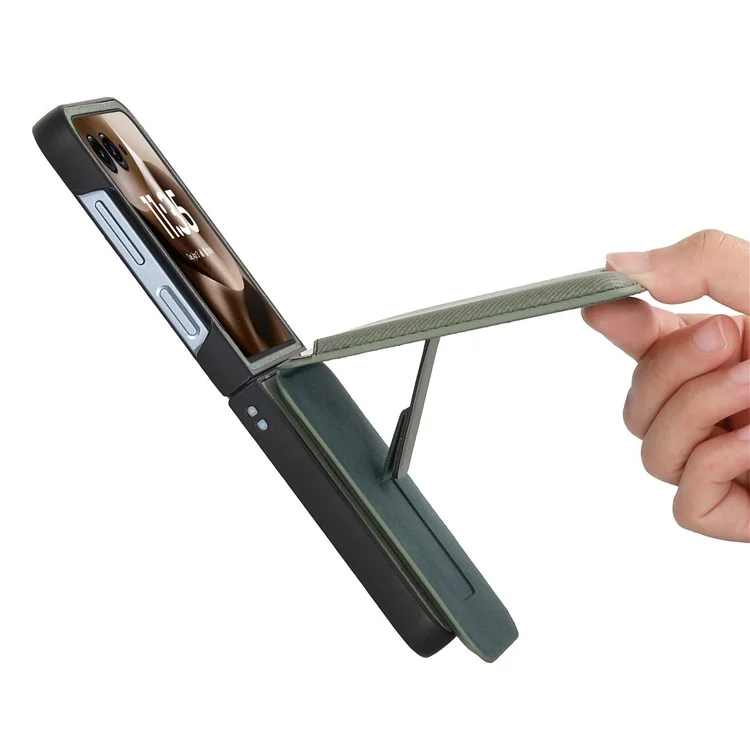 Funda Magnética para Motorola Razr 60 Ultra con Soporte, Textura de Mezclilla, Cubierta Trasera de Cuero con Bolsa de Tarjetas Extraíble - Verde