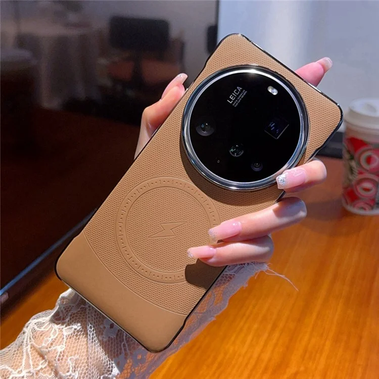 Чехол для Xiaomi 15 Ultra, совместимый с MagSafe, бесрамочный, из поликарбоната и искусственной кожи - Коричневый