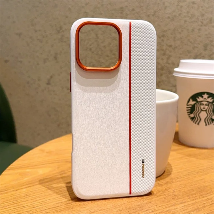 Pour iPhone 16 Pro Étui Assemblage PC + Cuir PU Couverture arrière de téléphone avec Anneau d'objectif en métal / Boutons - Blanc