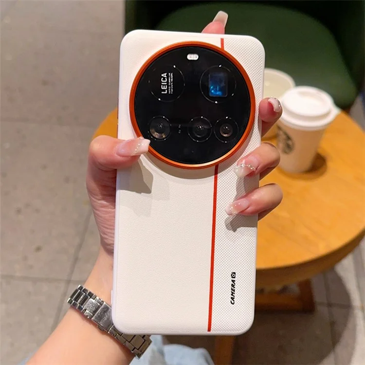 Étui pour Xiaomi 15 Ultra Hybride PC + Cuir PU avec Bague de Lentille Métallique / Boutons - Blanc