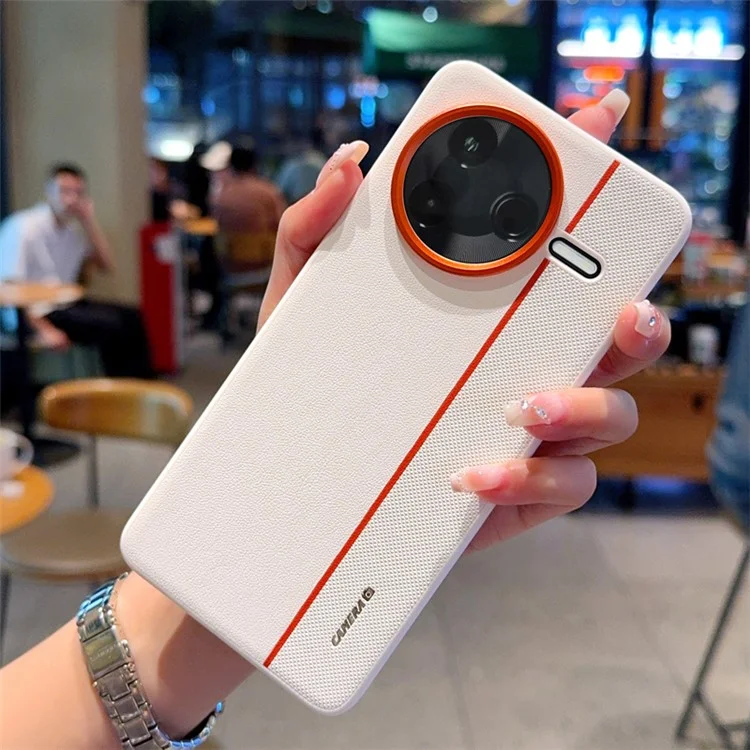 Pour Xiaomi Redmi K80 5G / Poco F7 Pro 5G Étui de Combinaison PC + Cuir PU Coque Arrière de Téléphone avec Bague de Lentille Métallique / Boutons - Blanc