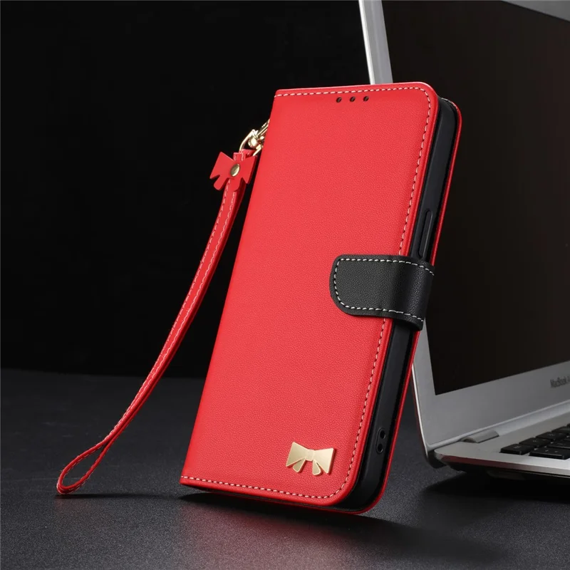 For Google Pixel 10 Pro XL / 9 Pro XL Case Bowknot Decor Wallet Leather Phone Cover with Wrist Strap - Red