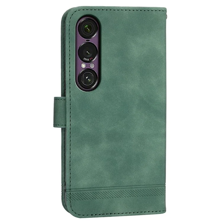 DIERFENG DF-03 Funda de Piel Tipo Cartera con Líneas Impresas para Sony Xperia 1 VII - Verde