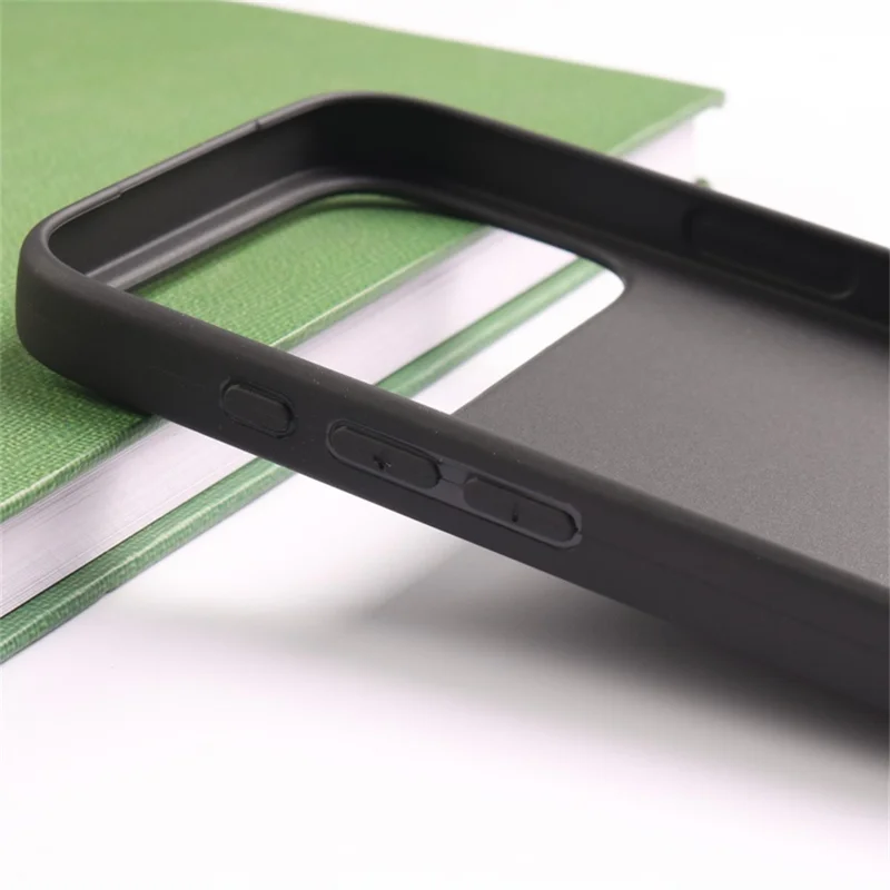 Achat en gros pour étui iPhone 17 Pro Max Coque de téléphone en TPU mat de 1,2 mm (Version avec petit trou pour caméra)