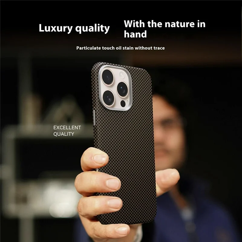 Funda GKK para iPhone 16 Pro Max Compatible con MagSafe, Ultrafina de PC y TPU - Oro