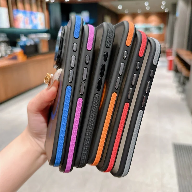 Für iPhone 15 Pro Magnetische Hülle mit Skin-Touch TPU Acryl Rückseite mit Objektivschutz und Ständer - Orange