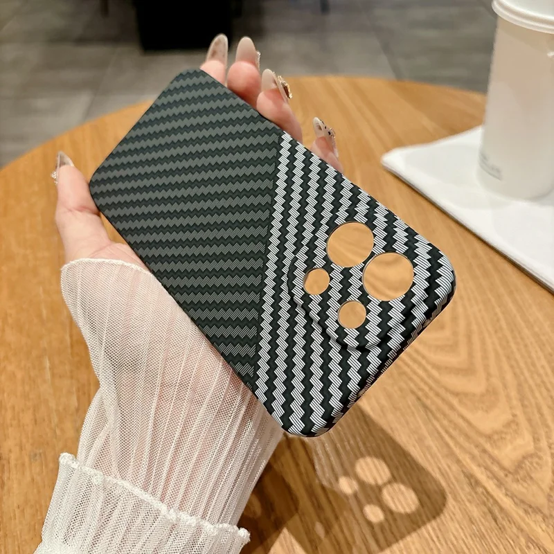 For OnePlus 13T 5G Case Hard PC Phone Cover Carbon Fiber Texture Drop Proof - Black  /  Green