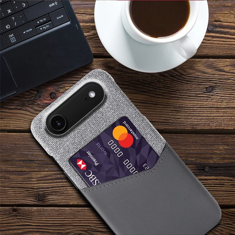 Capa de Couro PU para iPhone 17 com Textura de Tecido, Capa Rígida de PC com Porta-cartões - Cinza