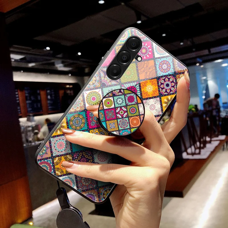 For Samsung Galaxy A17 5G Case Kickstand Ethnic Pattern Tempered Glass Phone Cover with Strap - Checkered Pattern