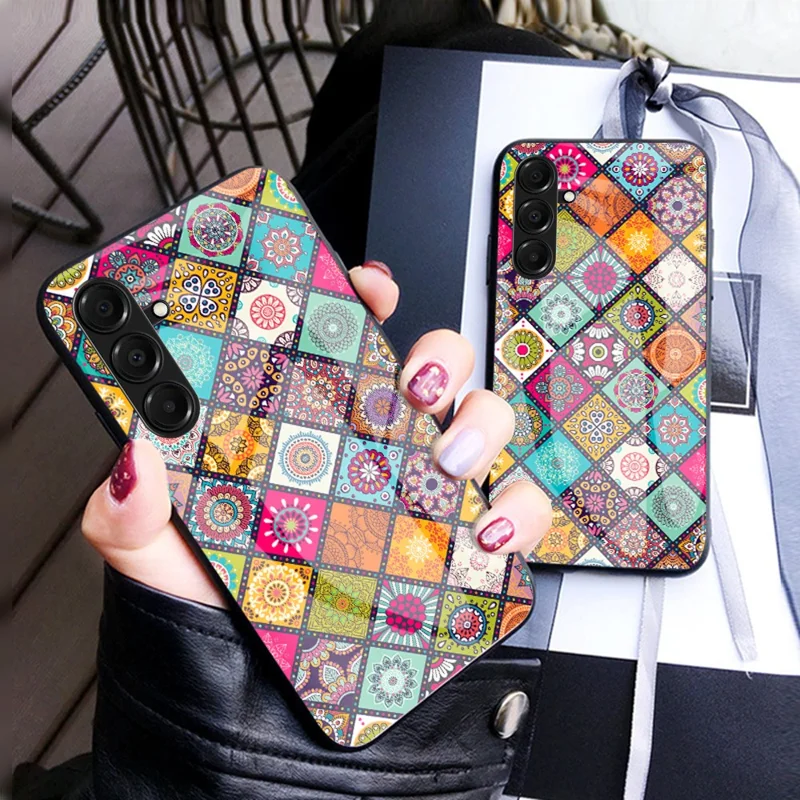 For Samsung Galaxy A17 5G Case Kickstand Ethnic Pattern Tempered Glass Phone Cover with Strap - Checkered Pattern