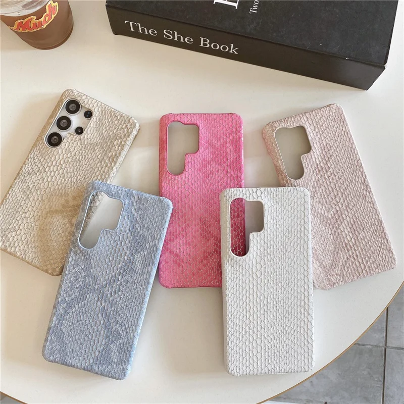 For Samsung Galaxy S24 Ultra Case Gold Thread Lacquered Snake Texture PU + PC Phone Back Cover - Light Pink
