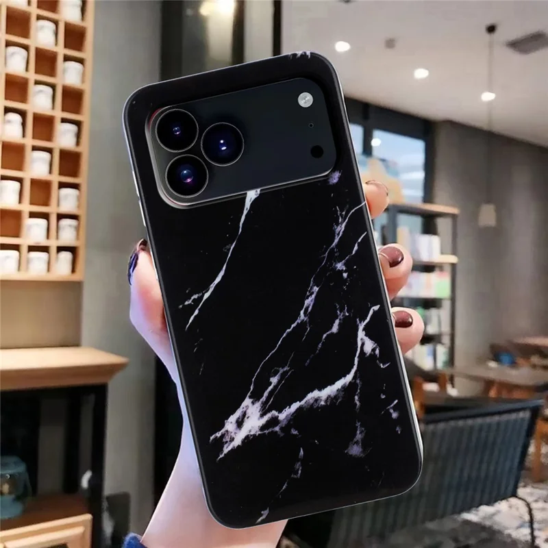 Étui pour iPhone 17 Pro Motif Marbre Peint TPU Coque Arrière de Téléphone - Noir