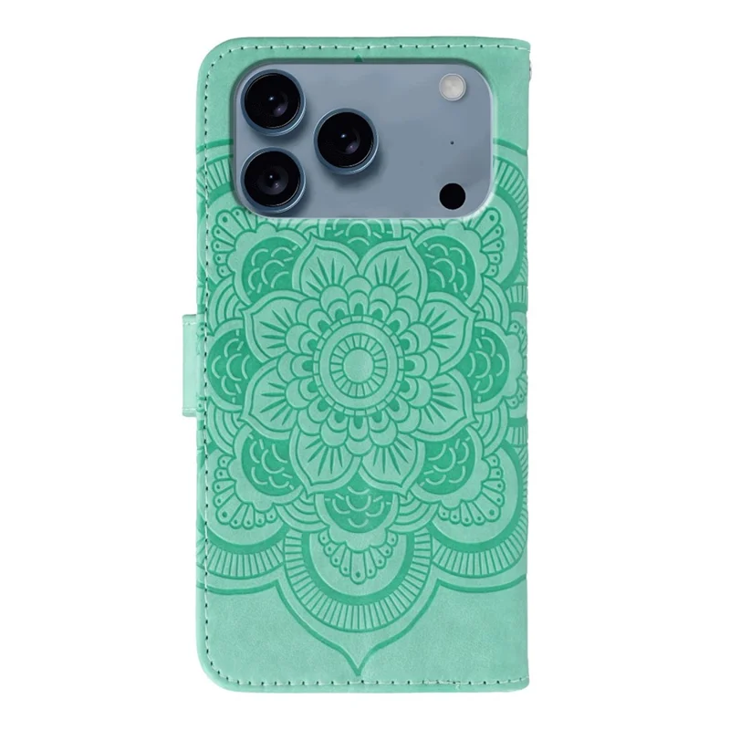 For iPhone 17 Pro Case PU Leather Mandala Imprinted Design Wallet Phone Cover with Wrist Strap - Groen
