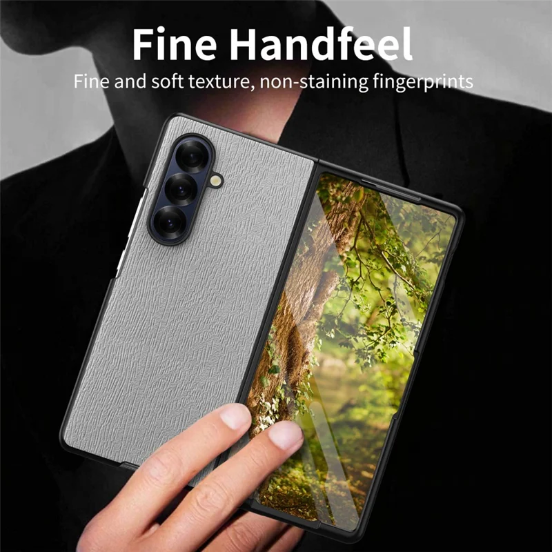 Étui pour Samsung Galaxy Z Fold7 5G Texture Bois en Cuir PU Revêtu de PC TPU - Marron