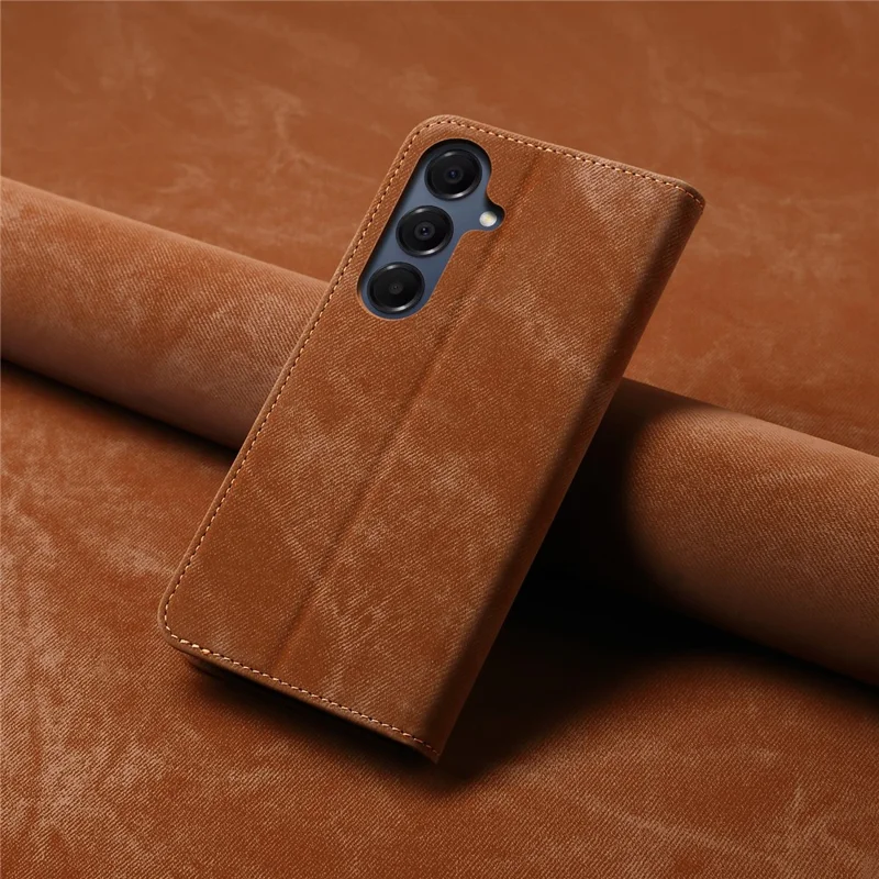 Funda de Cuero con Textura de Tela Vaquera Anticortes para Samsung Galaxy S25 FE - Color Café