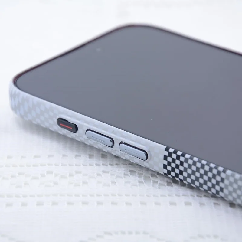 For iPhone 16 Pro Magnetic Case Carbon Fiber Texture Water Transfer PC Phone Cover - Carbon Green